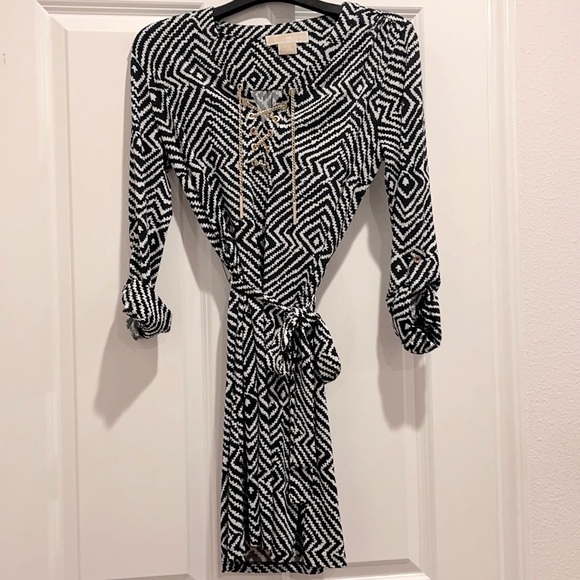 Michael Kor shirt dress with zebra print - Picture 2 of 3
